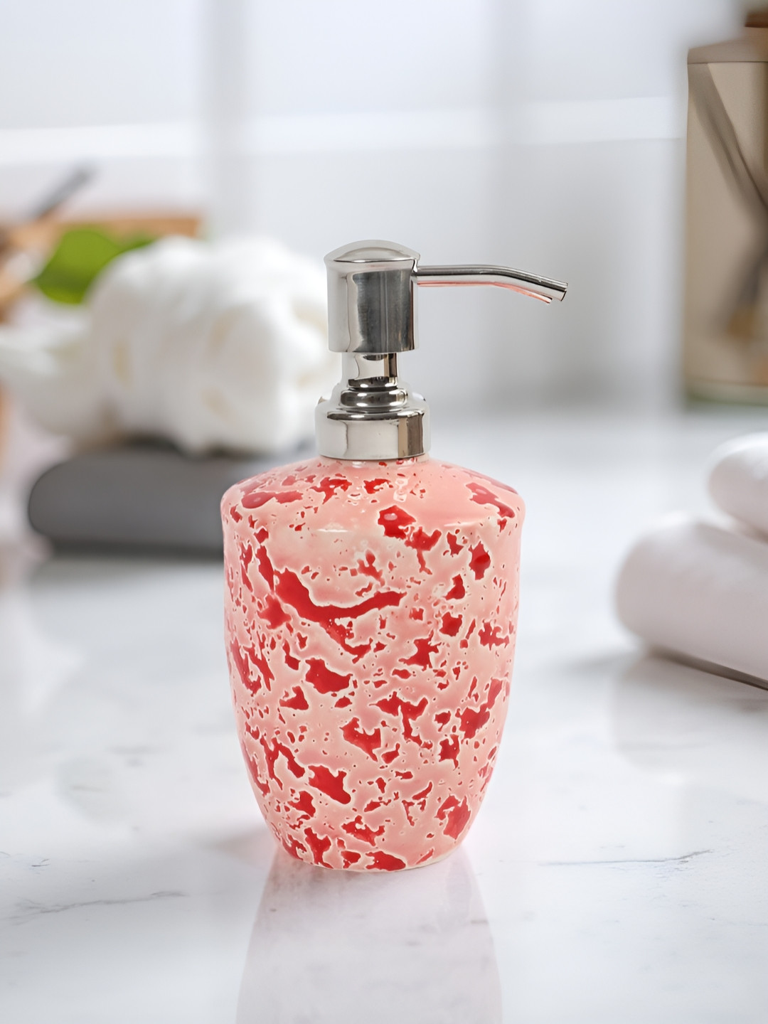 CLIO'S HERITAGE STORE Red & Silver-Toned Textured Ceramic Soap Dispenser