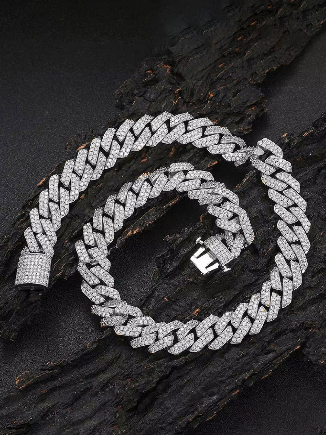 Crazy Fashion Western Statement Artificial Stones Chain