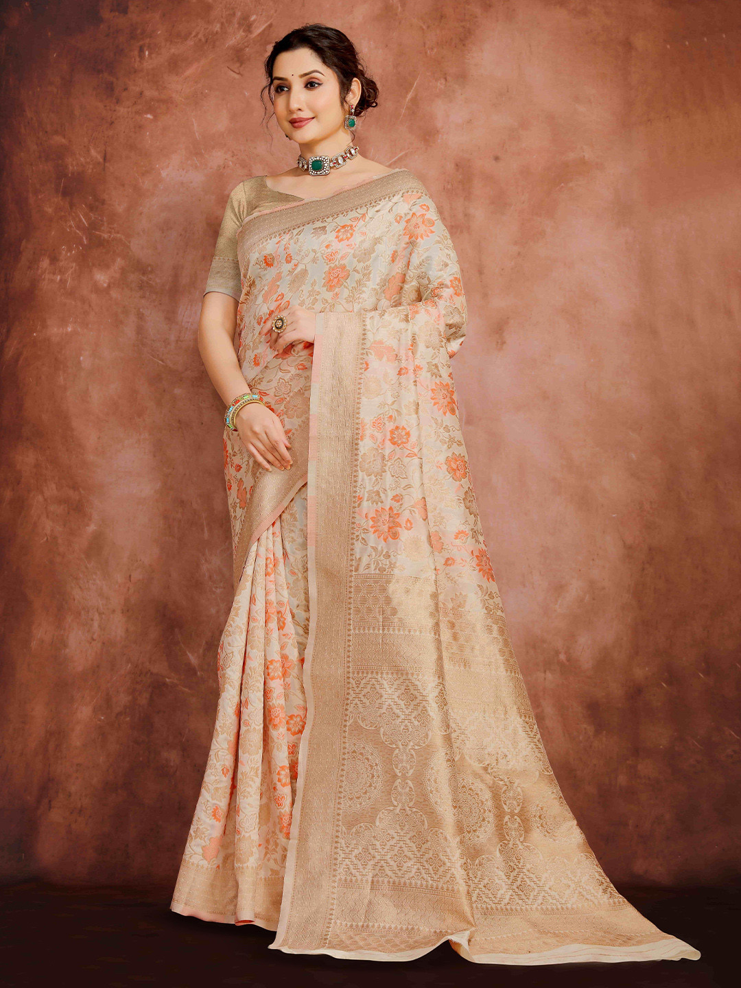 Rare Bello Women Floral Woven Design Saree With Blouse Piece