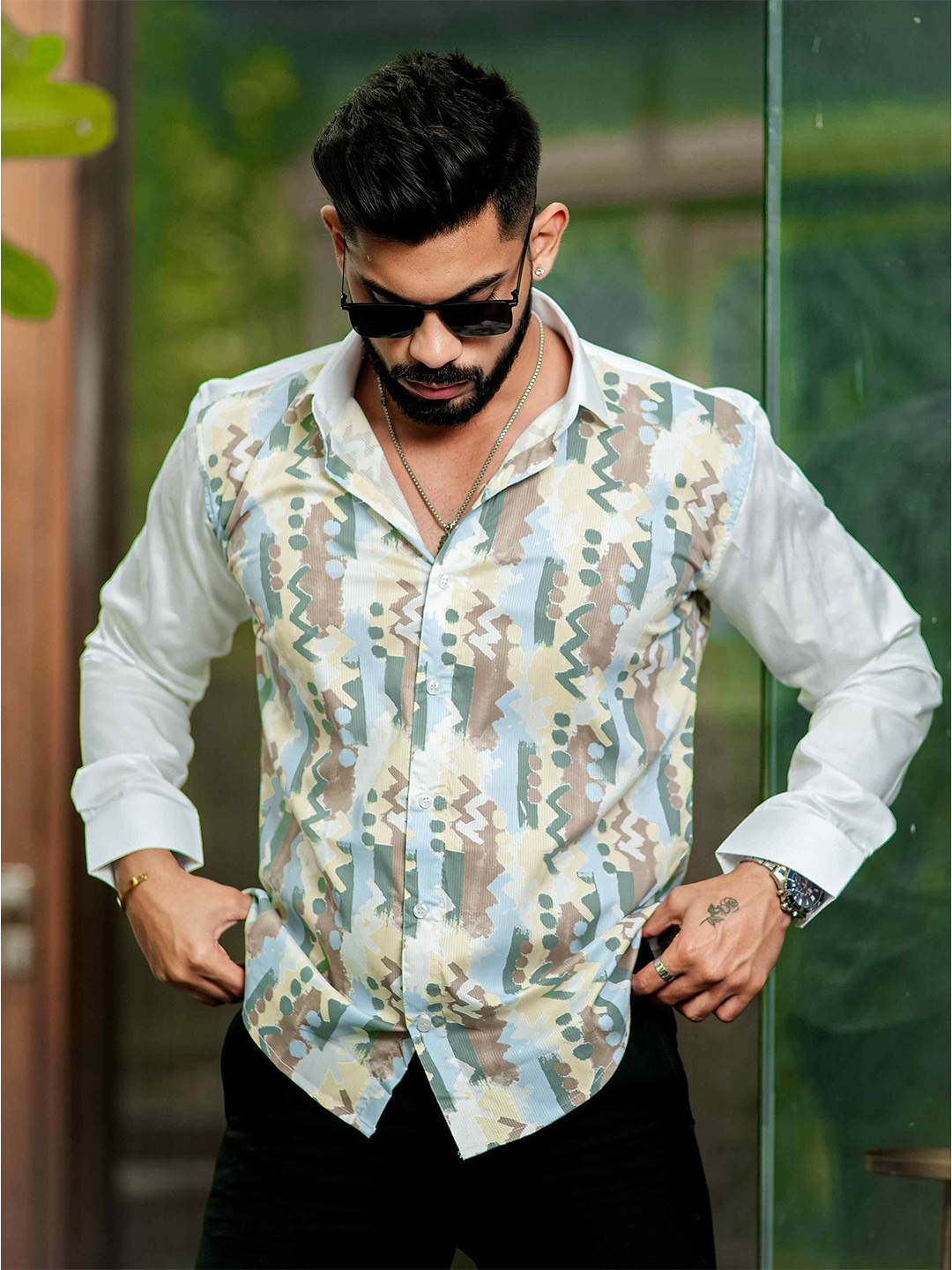 Foomer Standard Abstract Printed Spread Collar Long Sleeves Regular Fit Shirt