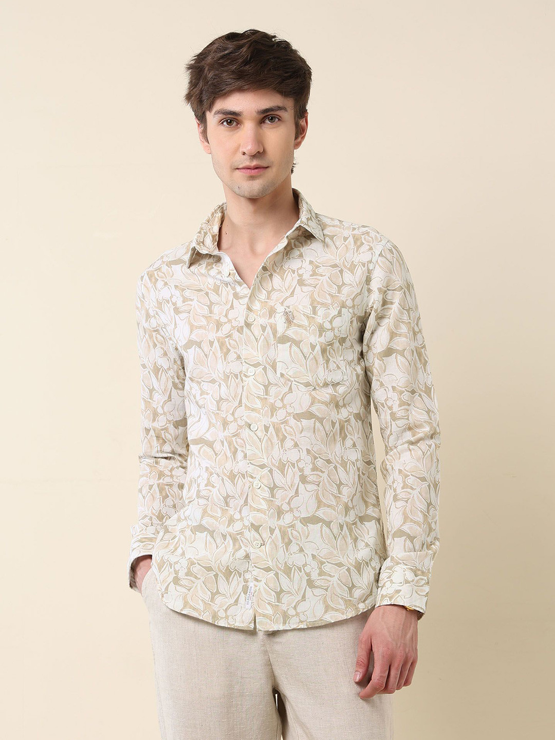 U.S. Polo Assn. Tailored Fit Floral Printed Long Sleeves Cotton Linen Shirt