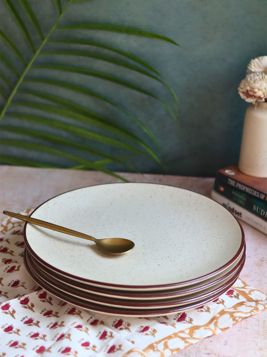 WEAVING HOMES Set of 4 - Ivory Bliss Dinner Plate