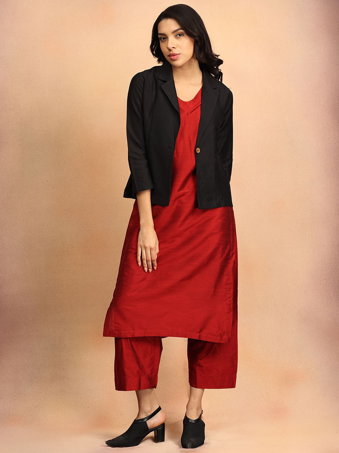 The Woman Store Women Straight Jacket Kurta With Trousers