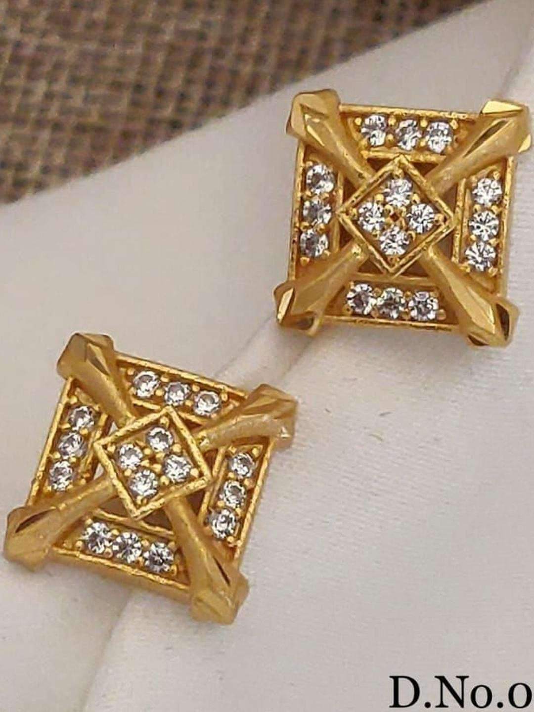 RACHANA FASHION Floral Studs Earrings