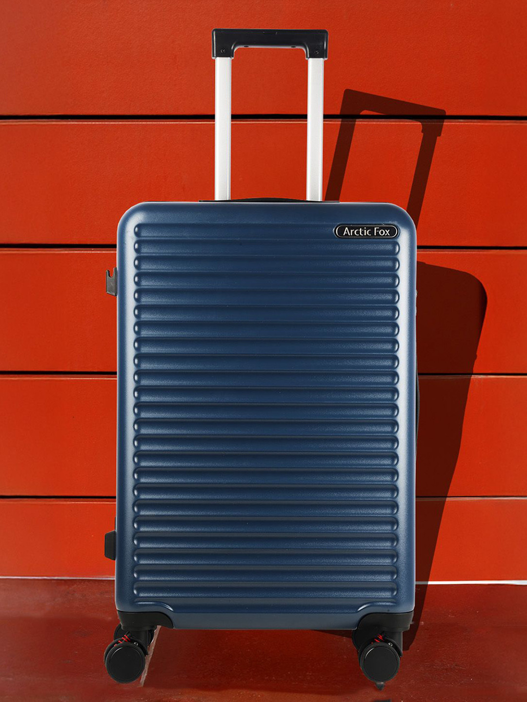 Arctic Fox Hard-Sided Rooster Cabin Trolley Suitcase