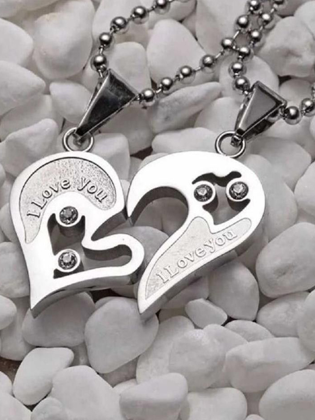 J.S ENTERPRISES Heart Shaped Stanless Steel Pendants with Chains