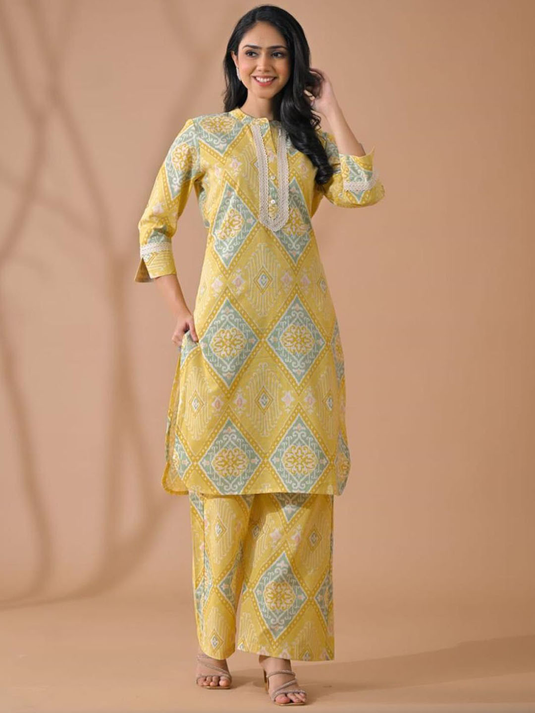 Readiprint Floral Printed Mandarin Collar Straight Kurta With Palazzos