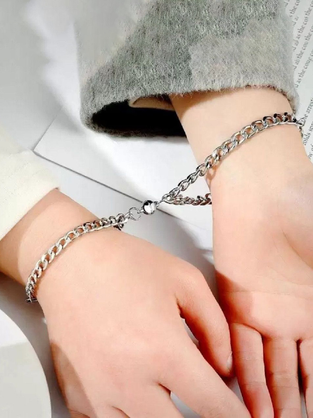 J.S ENTERPRISES Adult Silver Bracelet