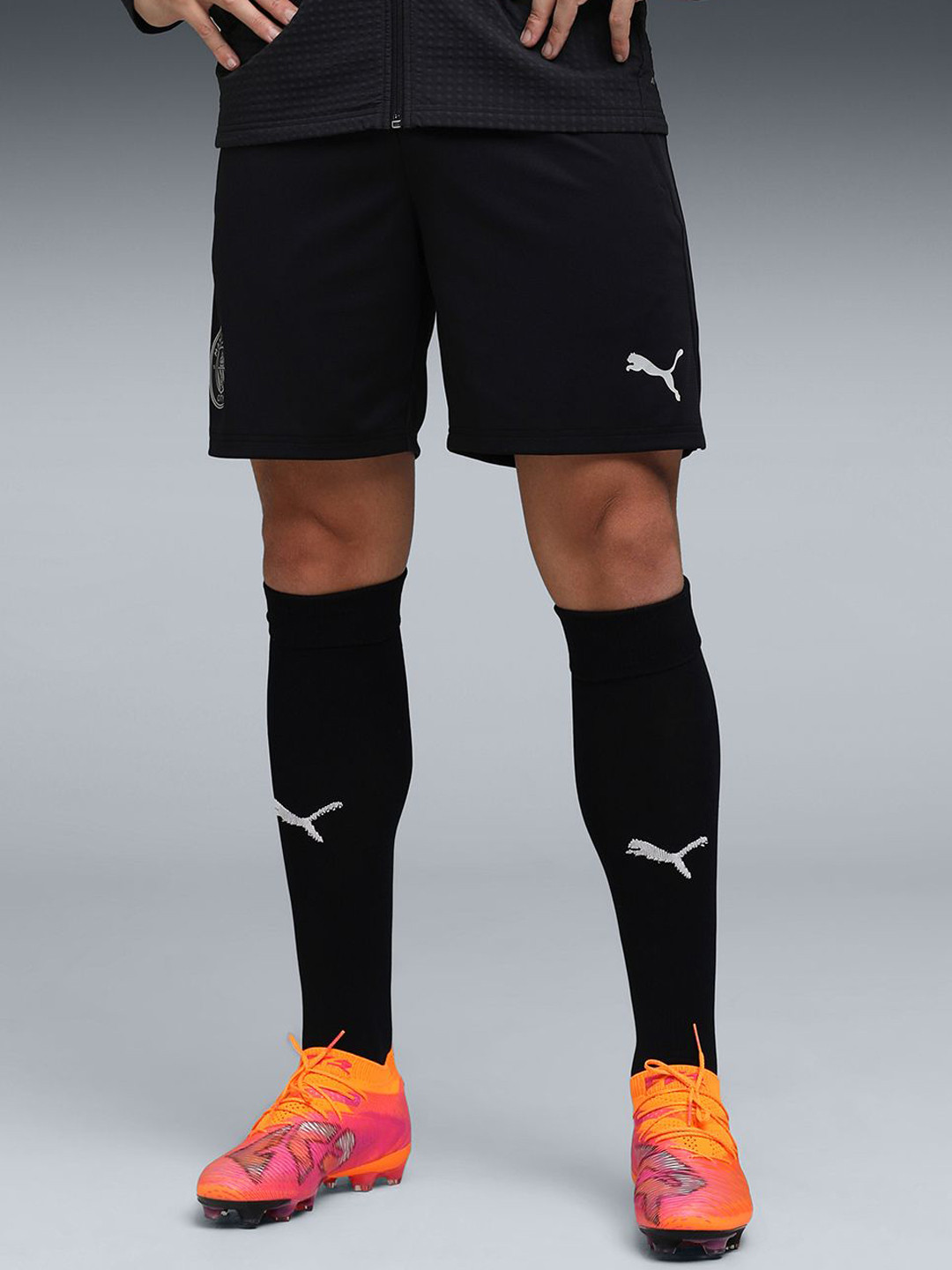 Puma Manchester City Men Solid Slim-Fit Mid-Rise Football Training Above Knee Shorts