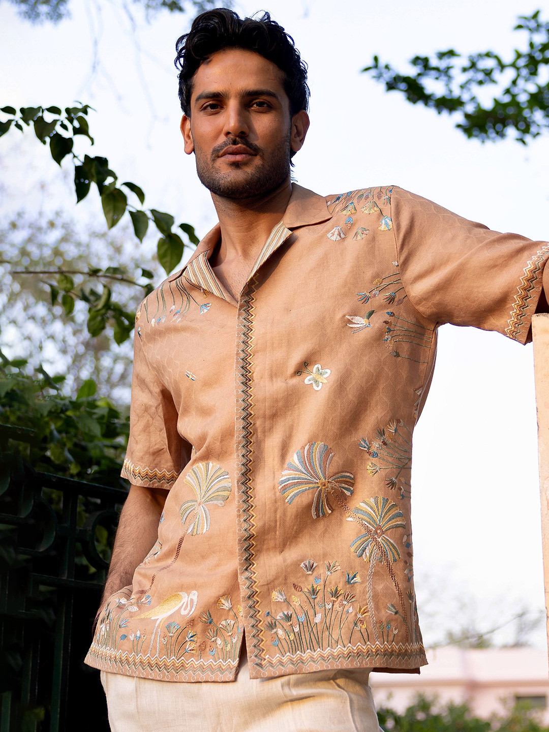 ASUKA Floral Embroidered Self Design Cutaway Collar Half Sleeves Linen Relaxed Fit Shirt