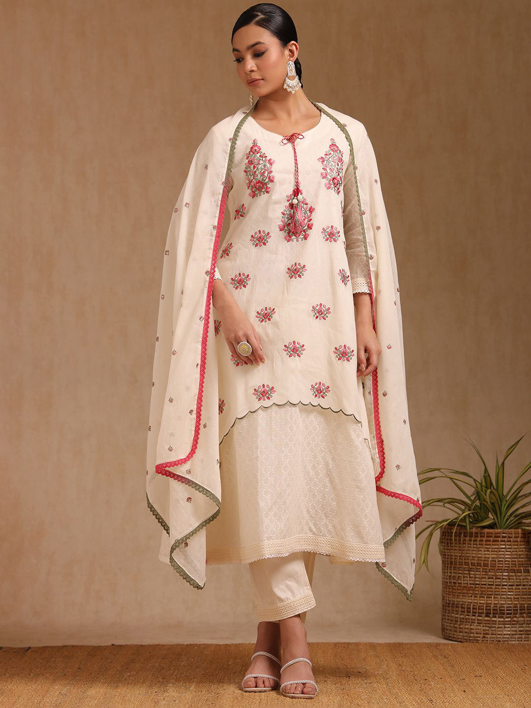 Soch Floral Embroidered Thread Work Tie-Up Neck Straight Kurta With Trousers And Dupatta