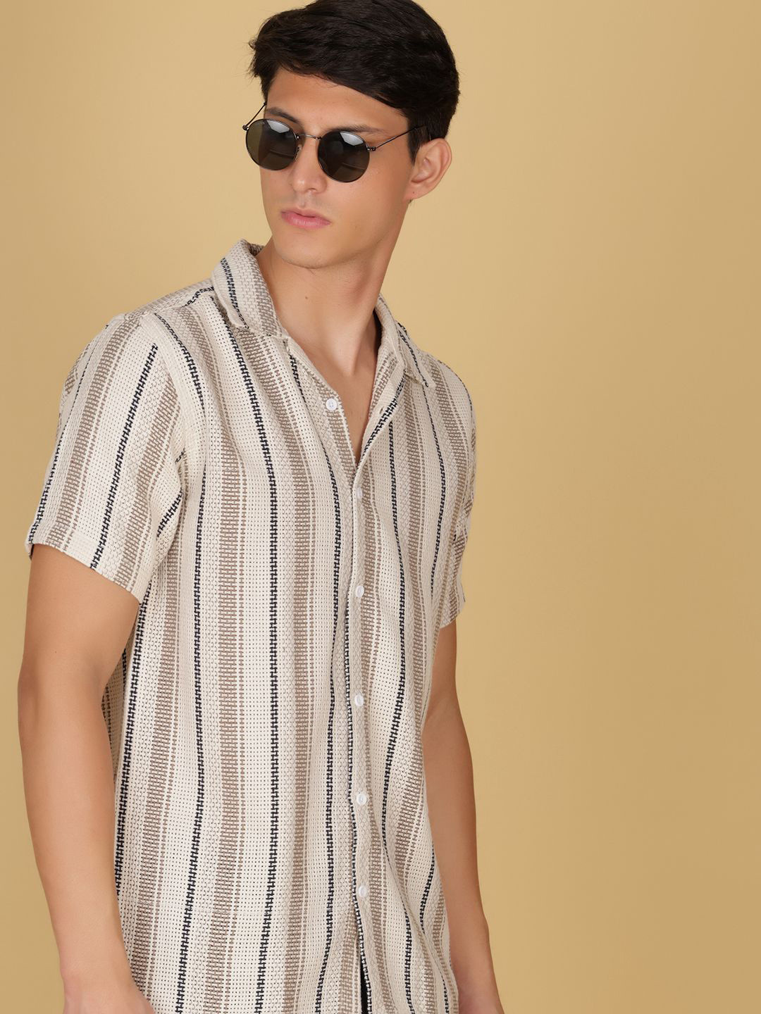 V-Mart Vertical Striped Spread Collar Casual Shirt