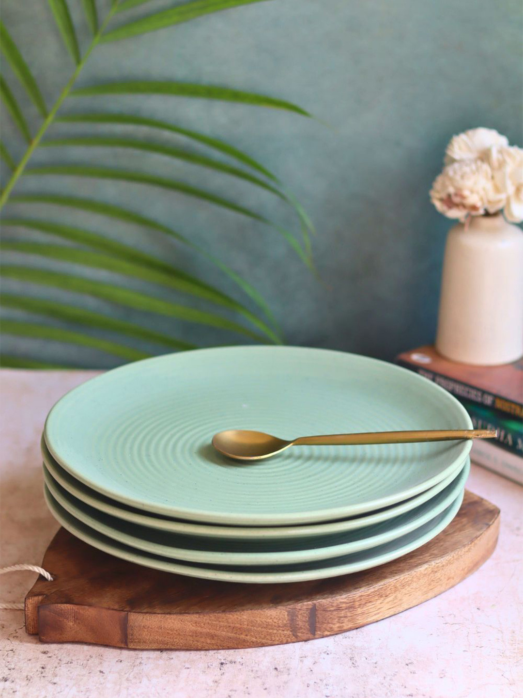 WEAVING HOMES Sage Green 4 Pieces Ceramic Dinner Plates