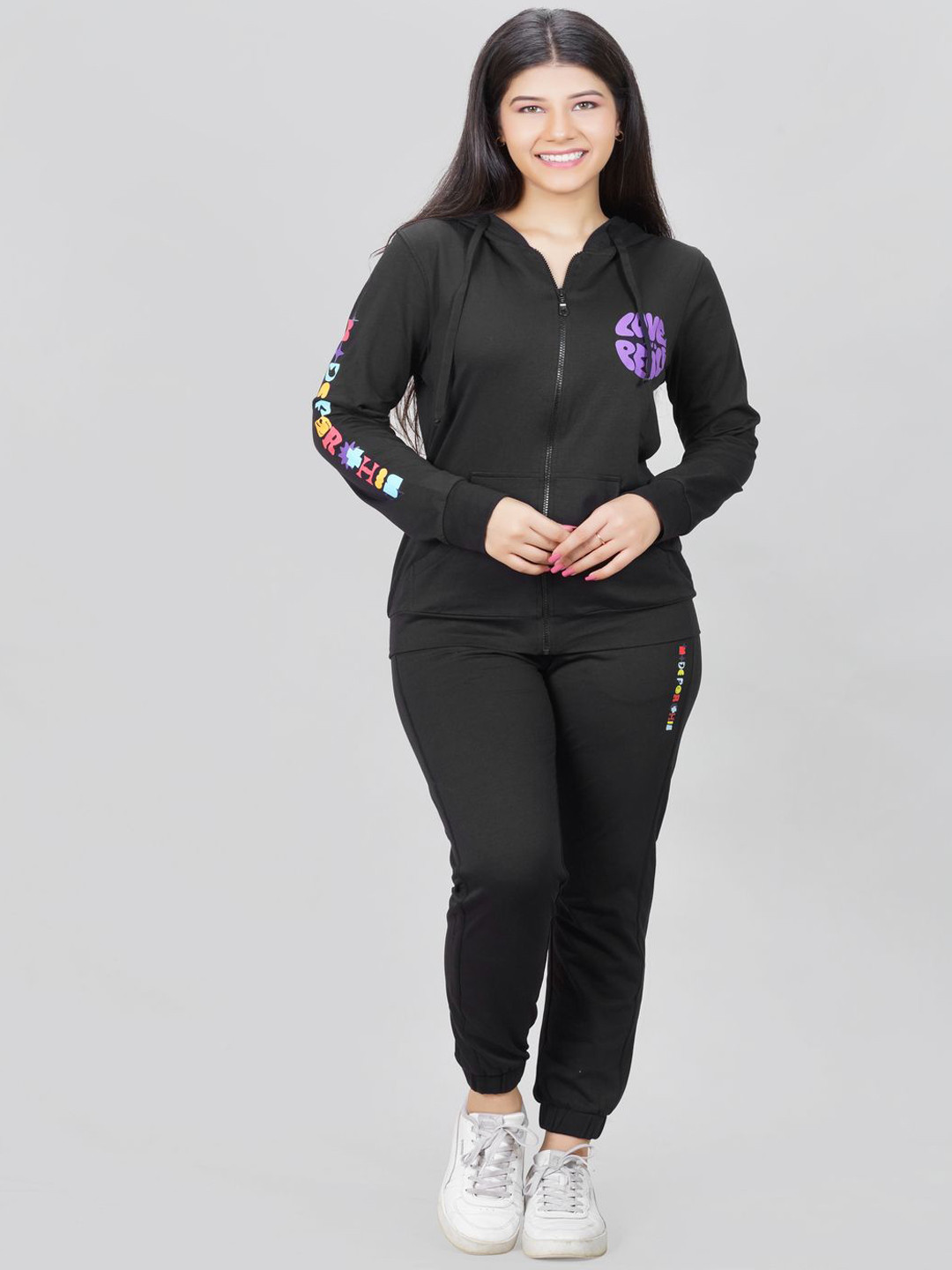 She N She Printed Hood Neck Top With Trousers Co-Ords