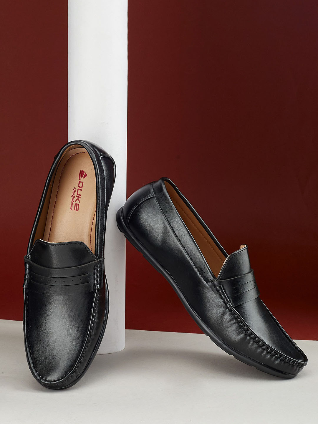 Duke Men Round Toe SharpStep Loafers