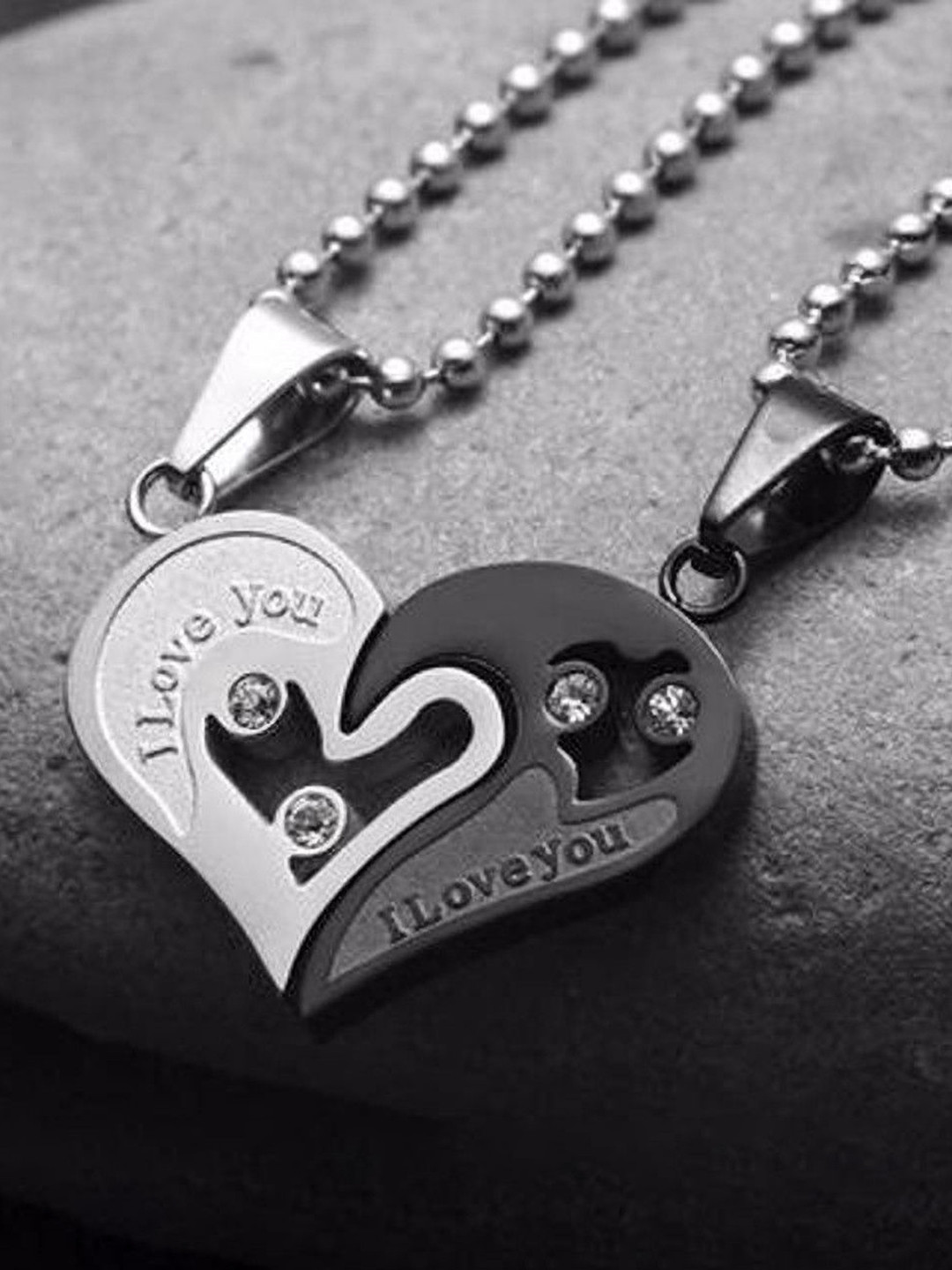 J.S ENTERPRISES Couples Heart Shaped Pendants with Chains