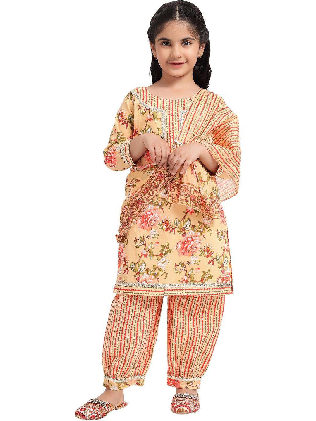 Little Dreams Baby Girls Printed Kurta with Salwar & Dupatta