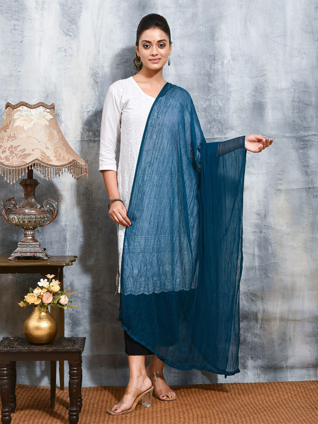 swatika Women Solid Chiffon Dupatta