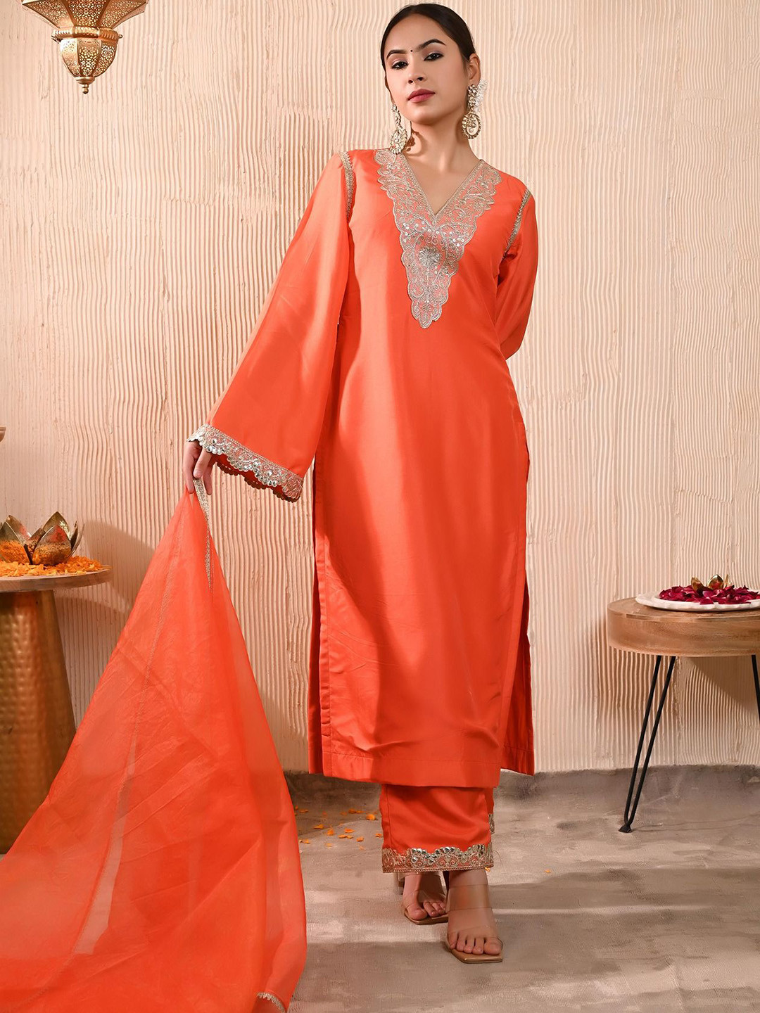 ANISH BY AHINSA Women Floral Embroidered Silk Kurta with Trousers & Dupatta