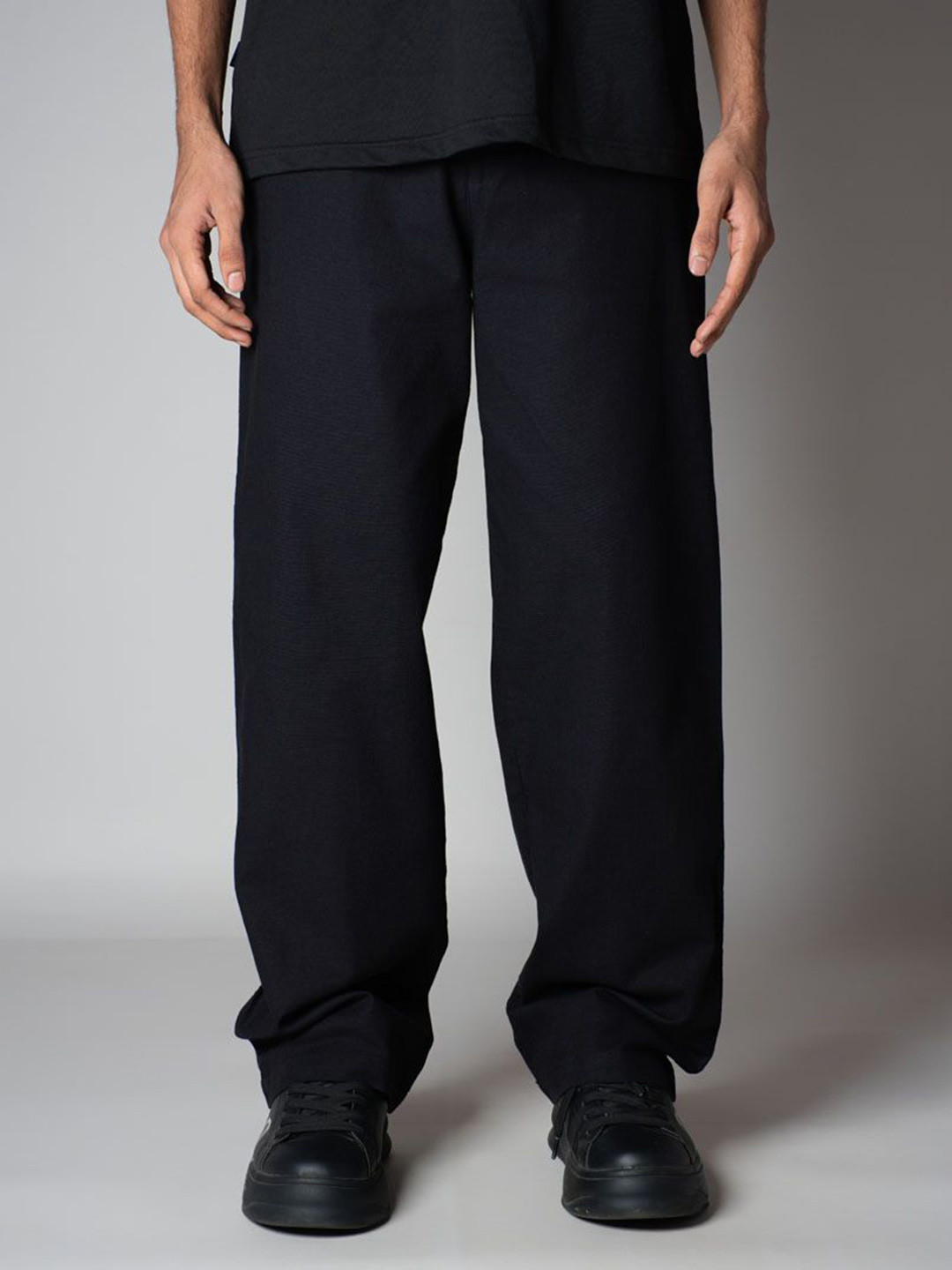 HOP HEAD Unisex Relaxed Straight Leg Easy Wash Pleated Trousers