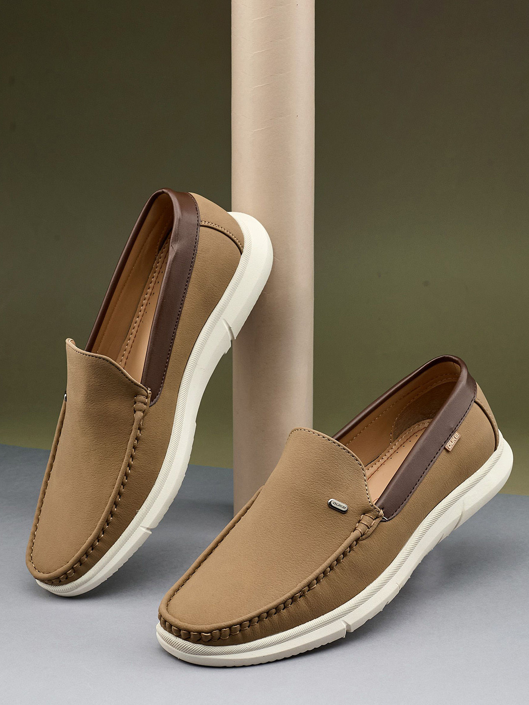 Duke Men Easy Glide Contrast Sole Loafers