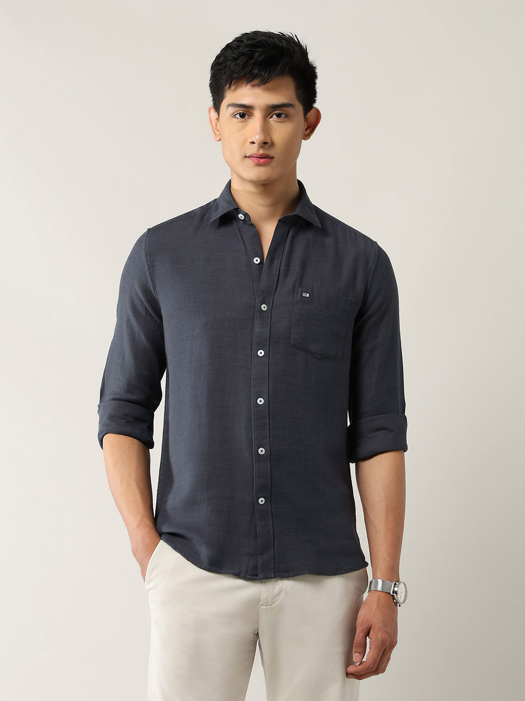 Arrow Sport Slim Fit Spread Collar Pure Cotton Shirt