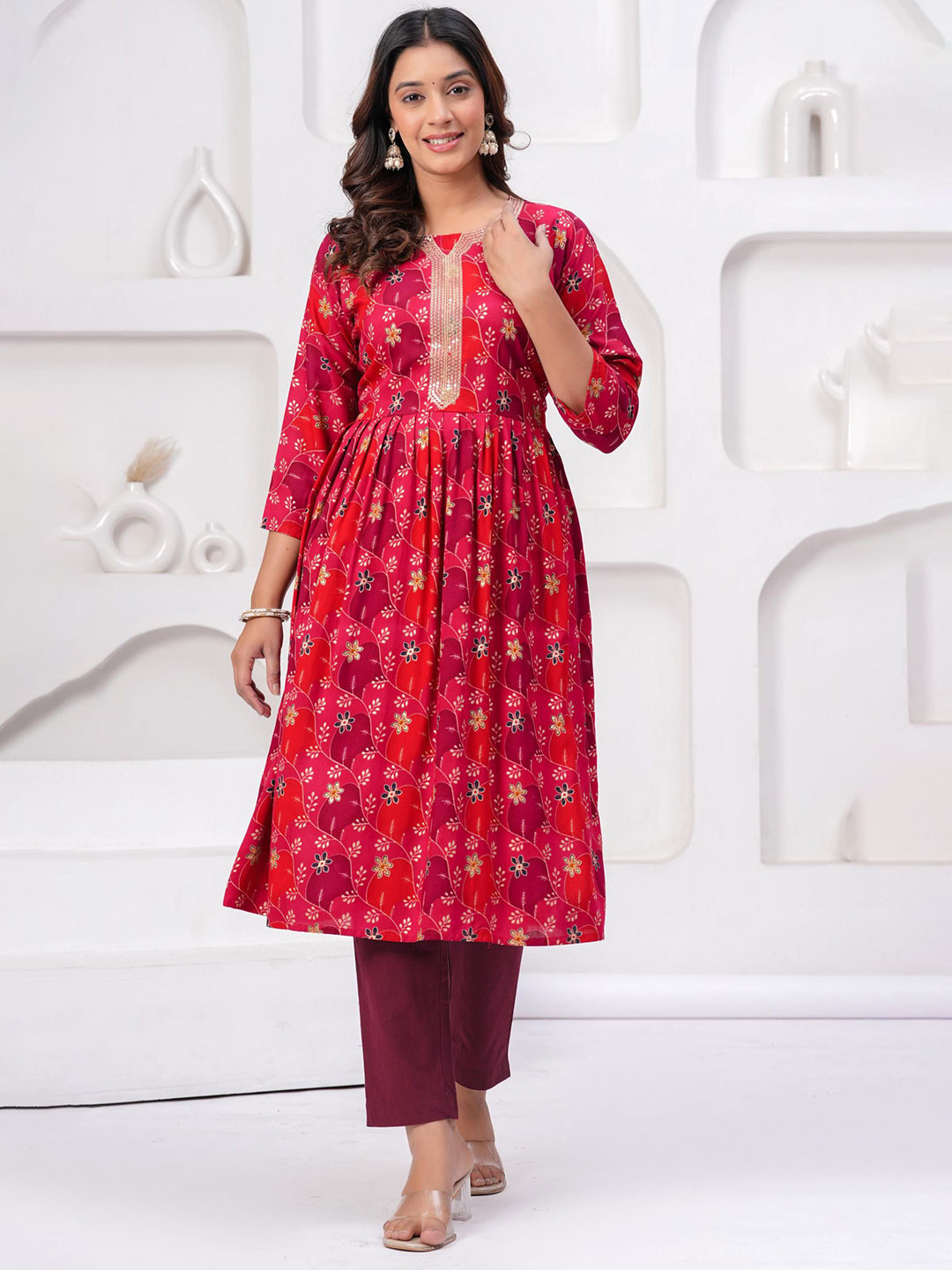 The loom craft Women Floral Printed Sequins Floral Kurta
