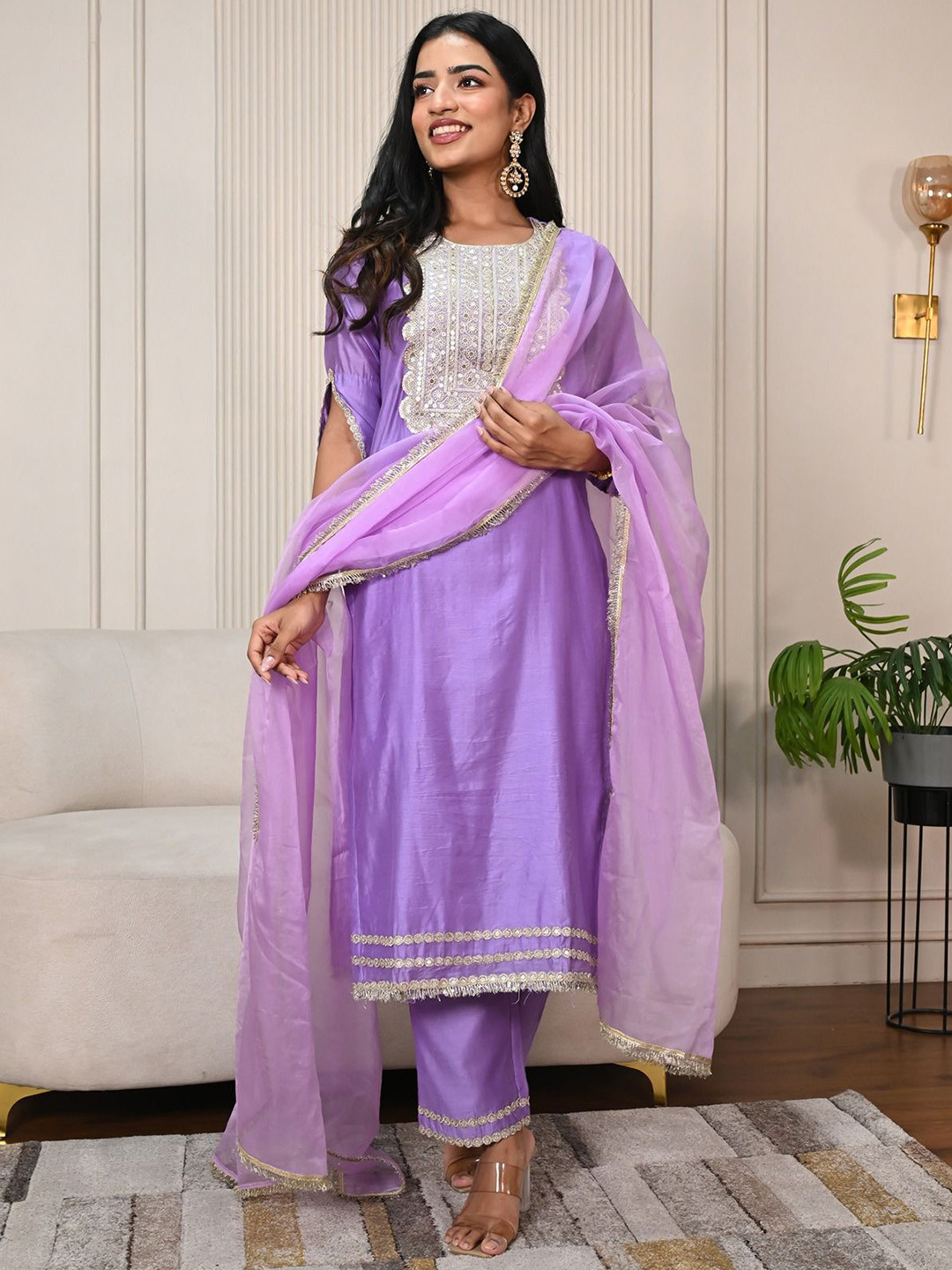 ANISH BY AHINSA Floral Yoke Design Chanderi Cotton Straight Kurta & Trousers With Dupatta