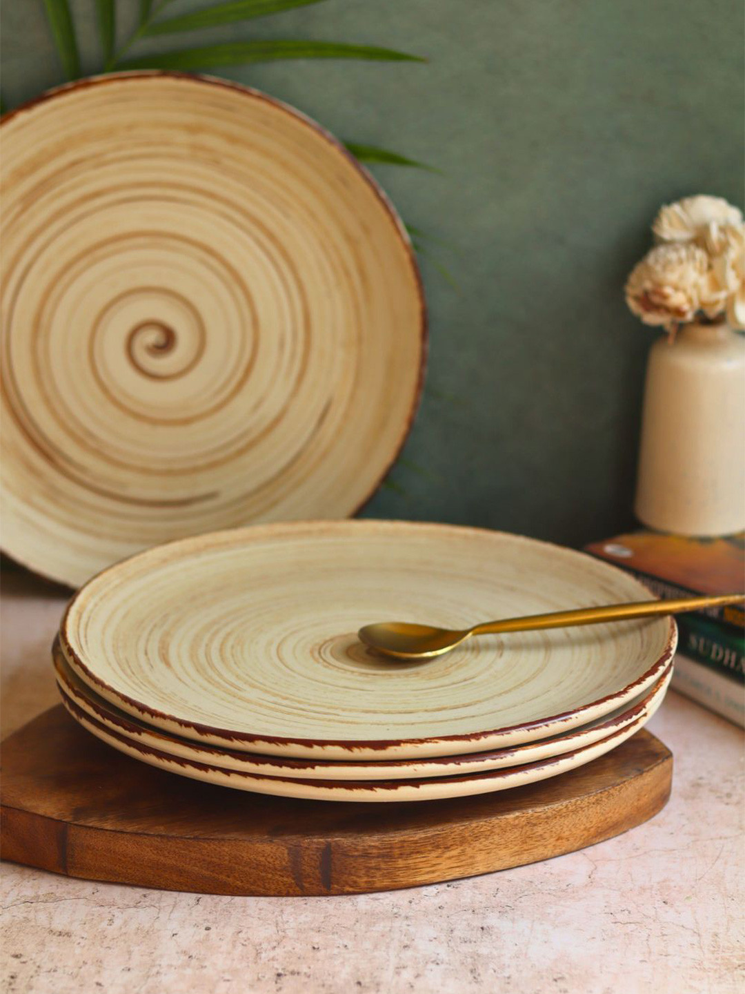 WEAVING HOMES Set of 4 - Brown & White Dinner Plate