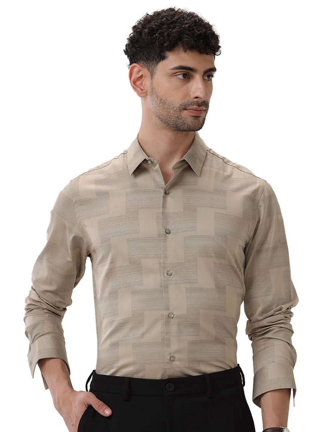 The Collection Geometric Printed Spread Collar Long Sleeves Slim Fit Cotton Formal Shirt