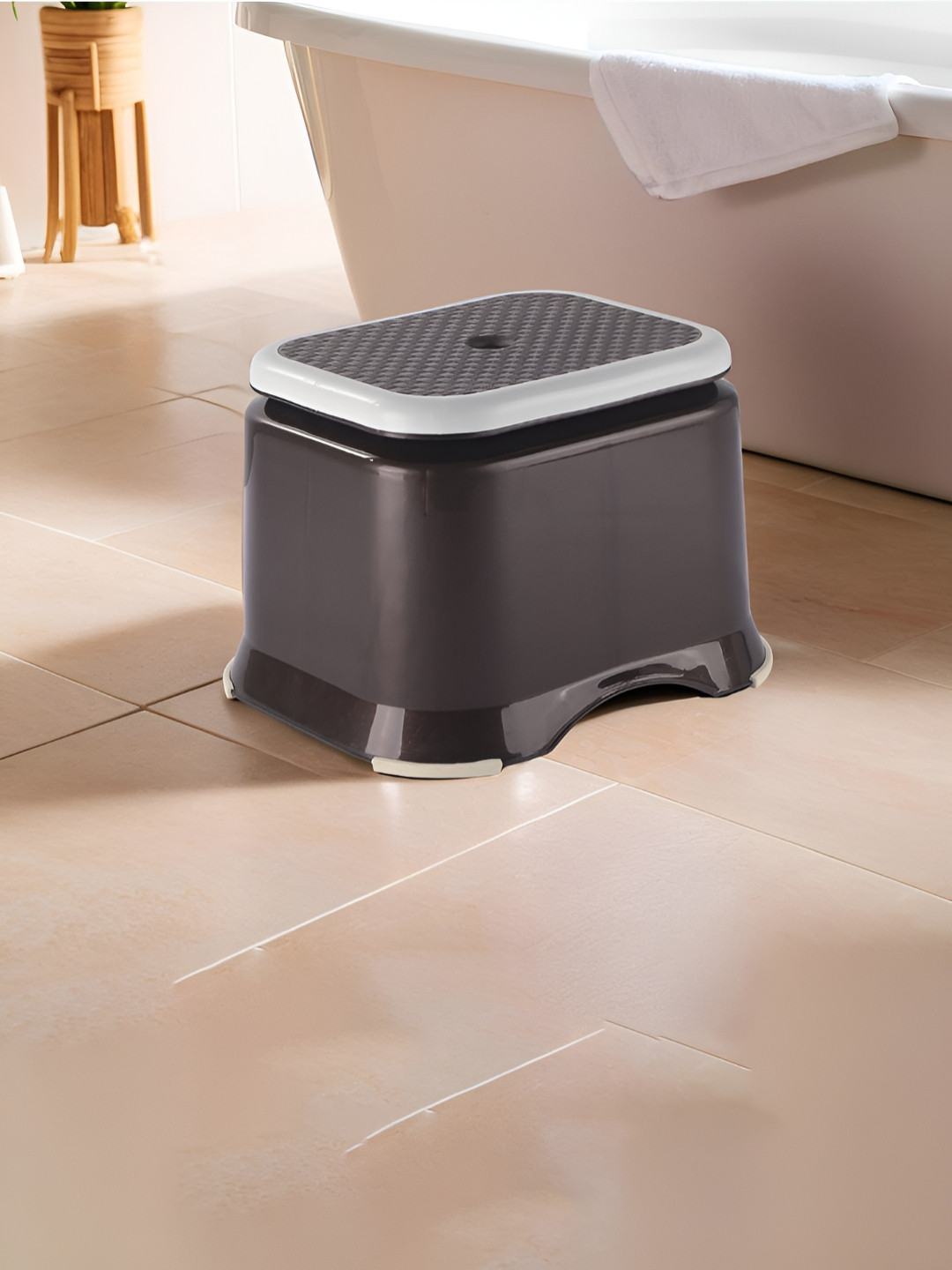Aura Brown Anti-Slip Bathroom Stool for Bathing Comfortable Indoor & Outdoor Stool