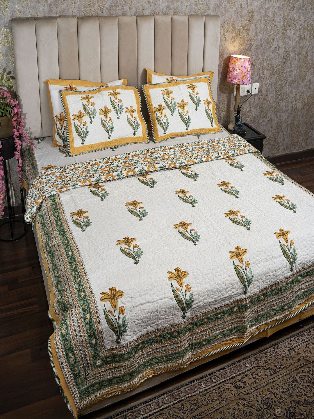 Hawamahal White & Green Floral Printed 350 TC Cotton King Bedsheet Set 2.75 m x 2.75 m
