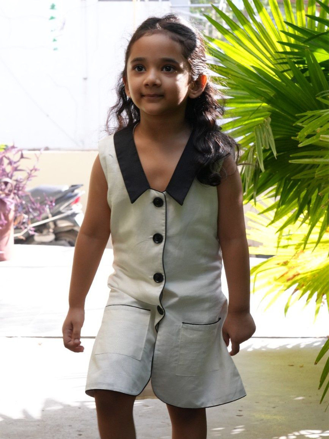 Funny Bones Clothings Girl Luxe Ivory Edge Cotton Linen Blazer Dress