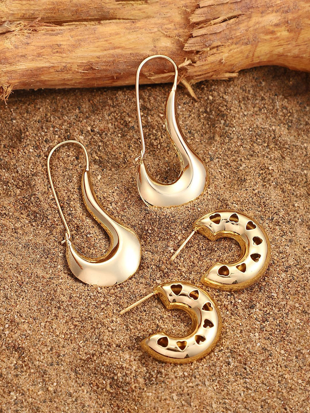 SOHI Set Of 2 Gold-Plated Metallic Contemporary Hoop Earrings