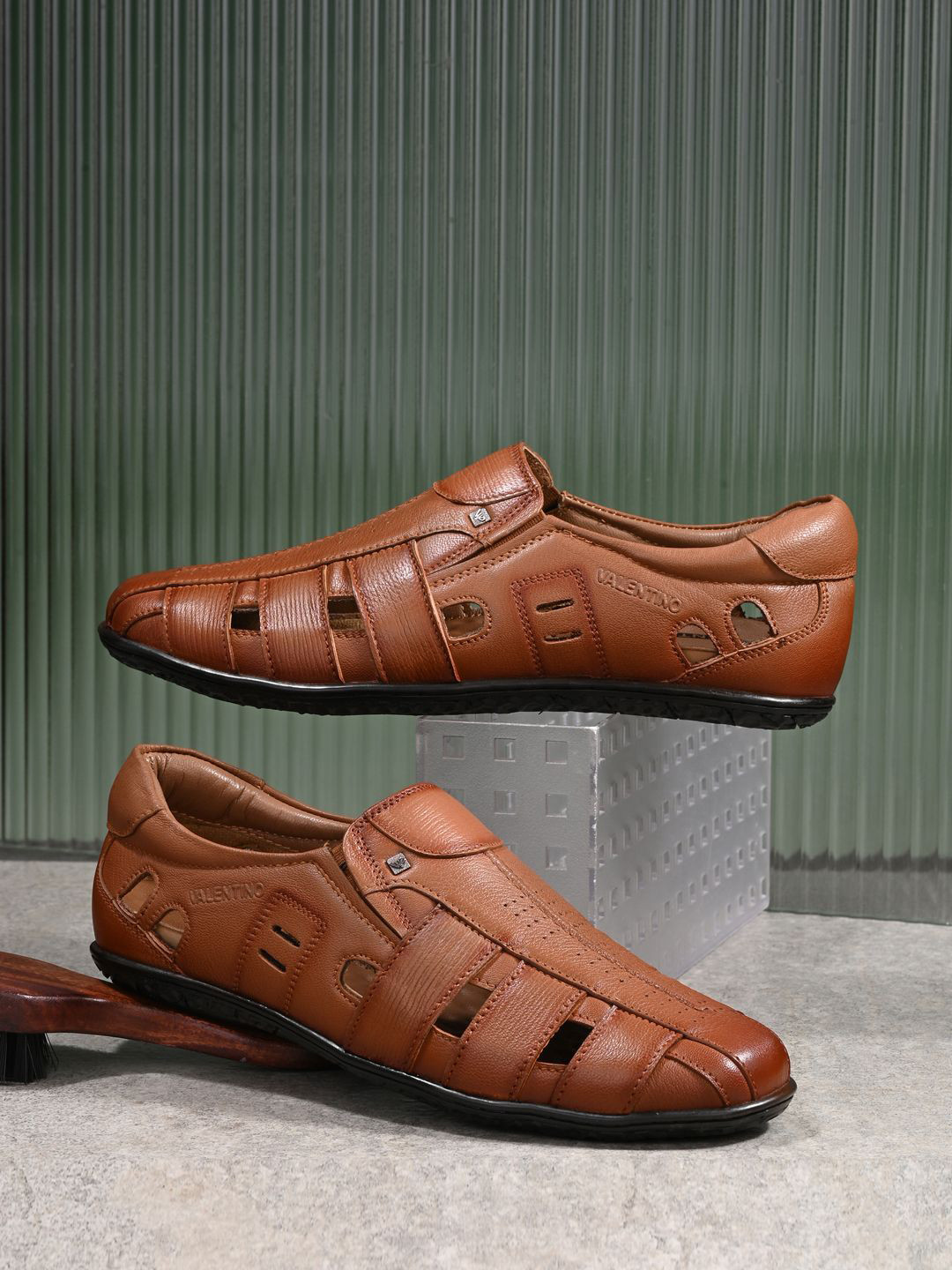 Valentino Men Leather Fisherman Sandals