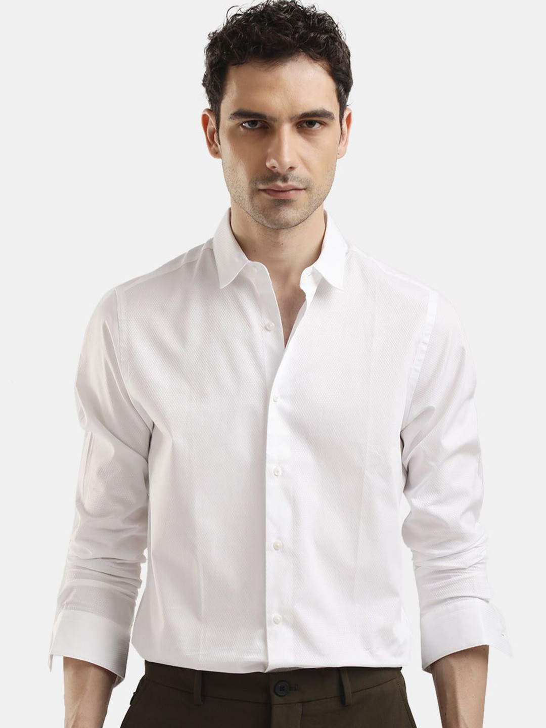 The Collection Spread Collar Classic Slim Fit Cotton Casual Shirt