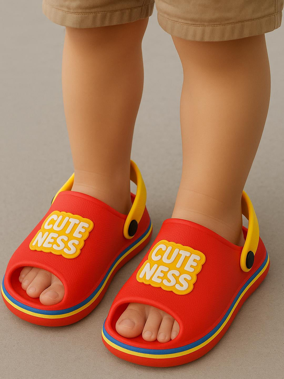 ONFEET Unisex Kids Striped Clogs