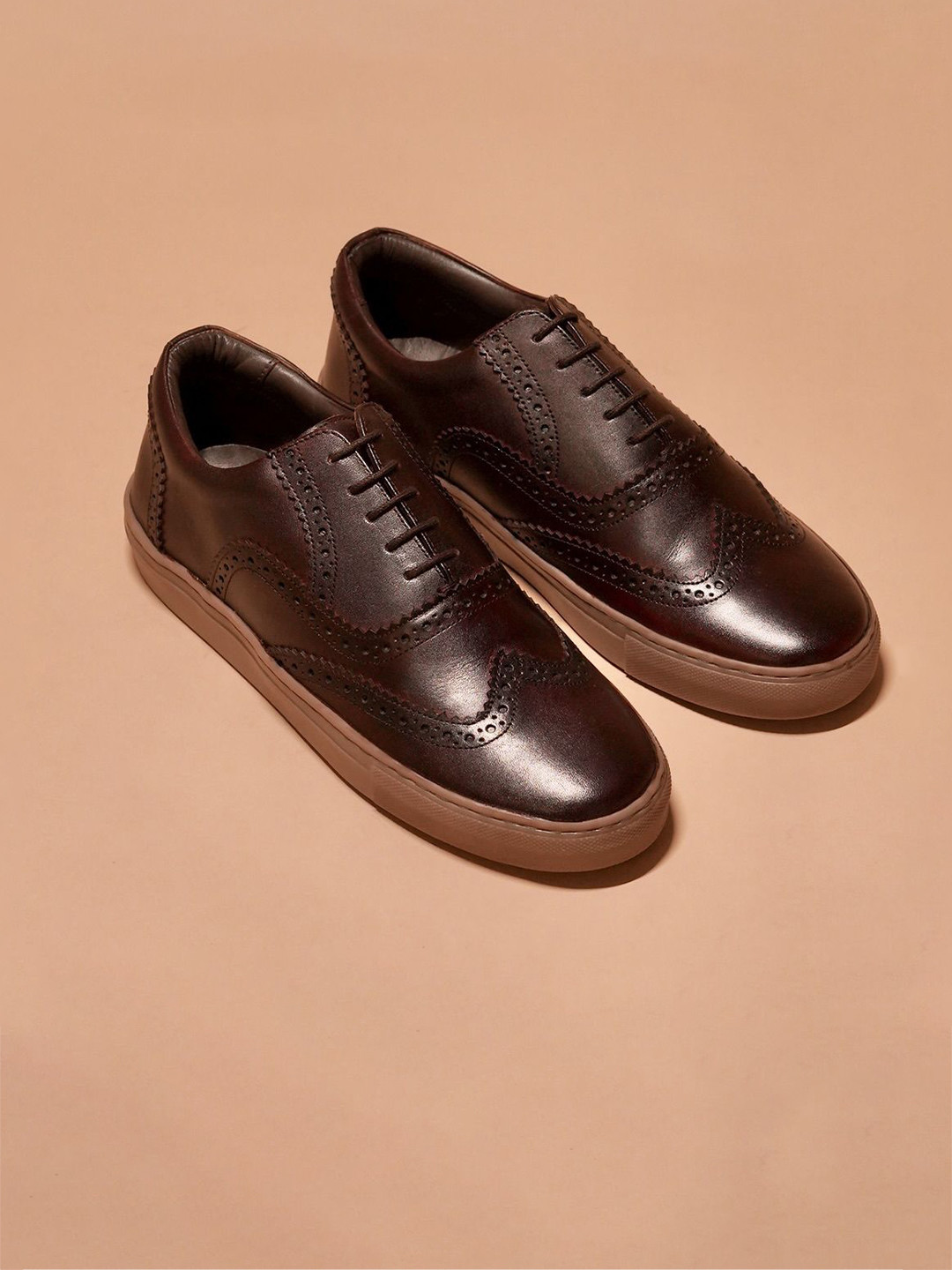 dmodot Fresco Marrone Men Textured Leather Brogues