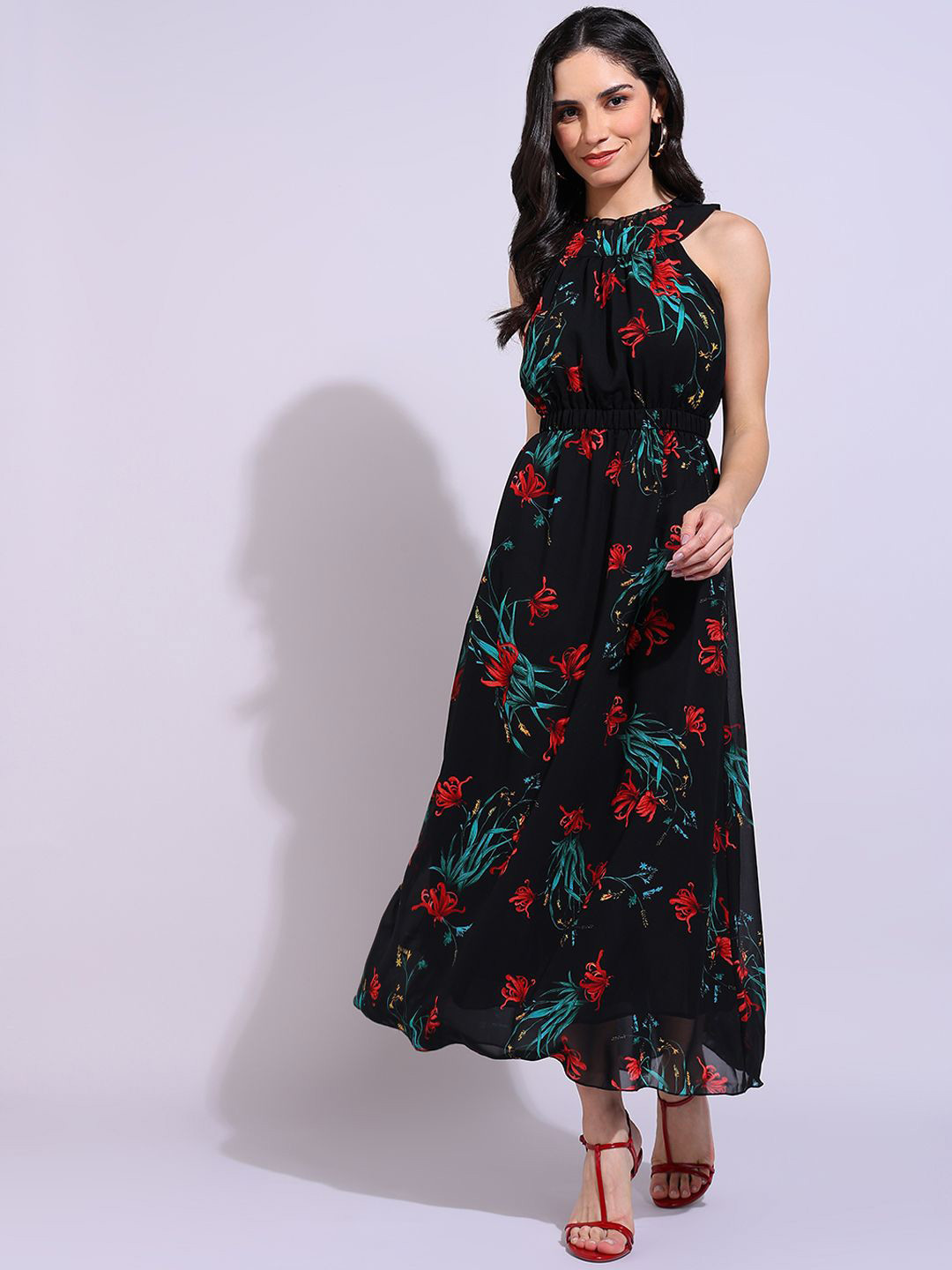 Lady Stark Women Floral Print Round Neck Georgette Maxi Dress
