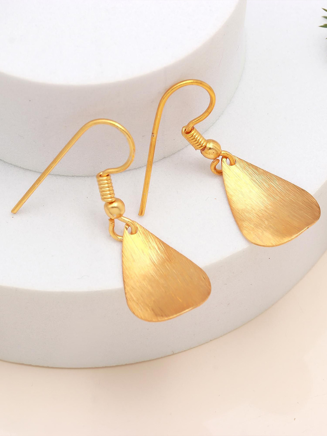 ORO ALMA Oriana Petals Gold-Plated Contemporary Drop Earrings