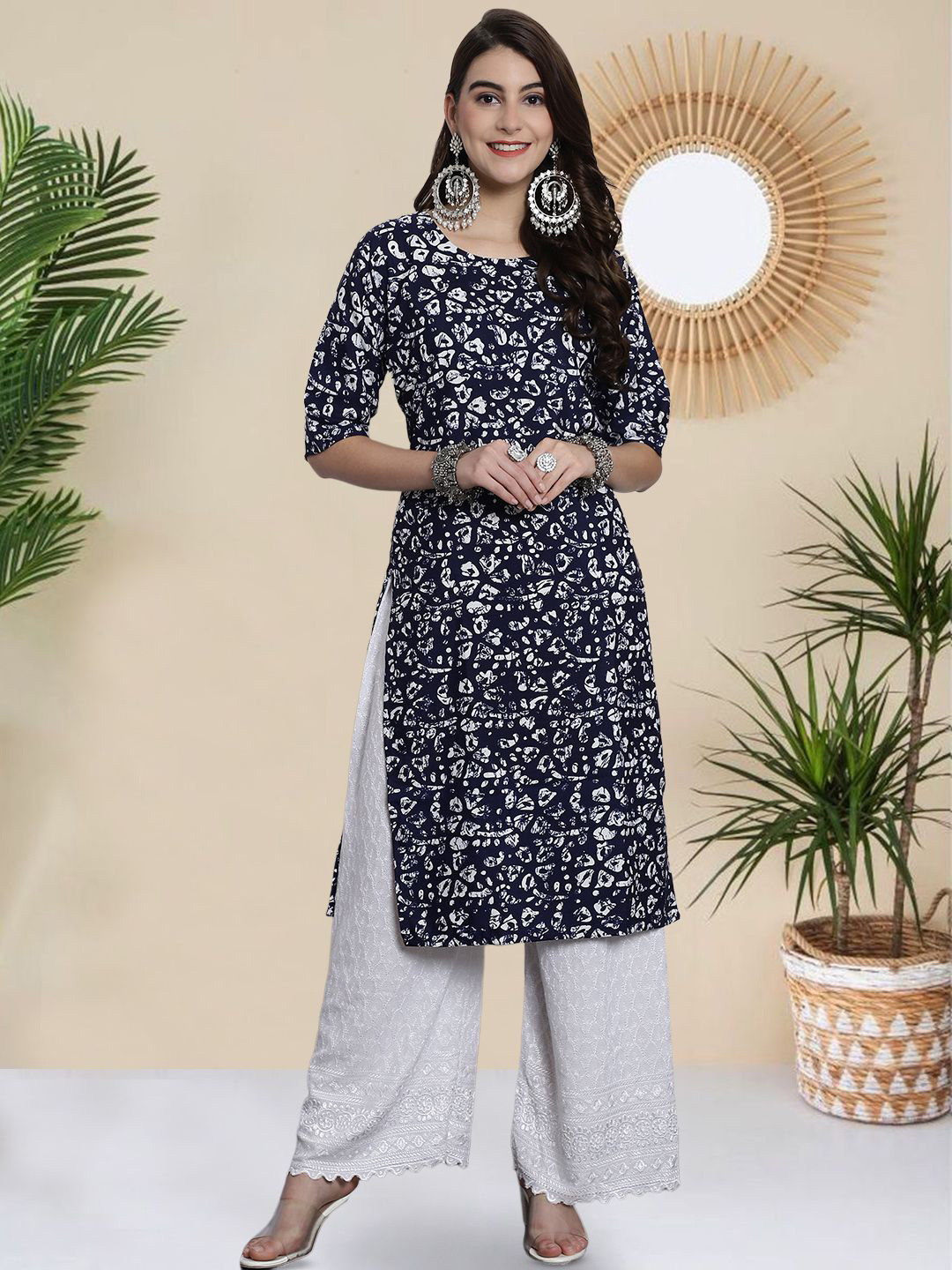 HERE&NOW Ethnic Motifs Printed Round Neck Straight Kurta