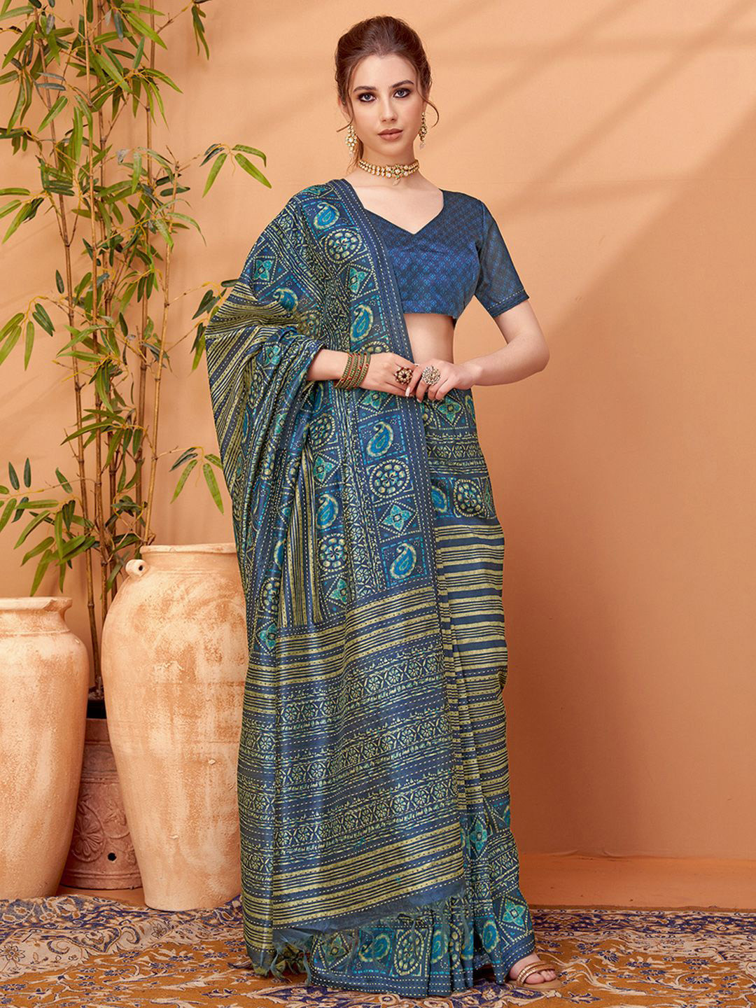 Sangria Printed Saree With Matching Blouse
