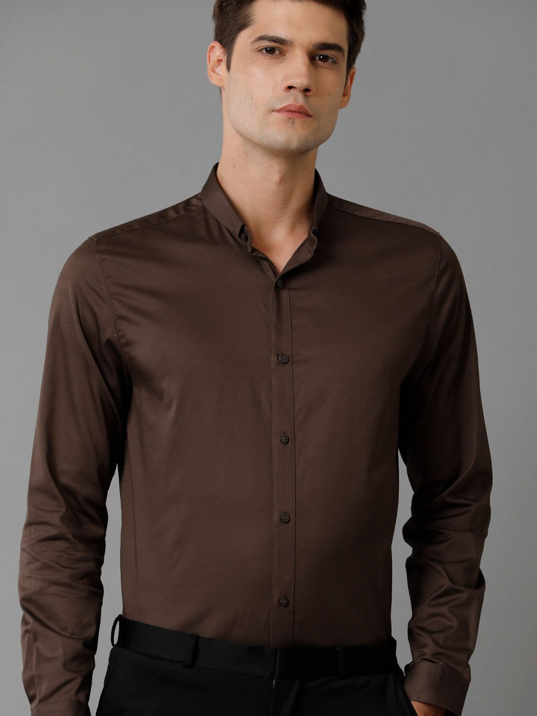 The Collection Classic Slim Fit Spread Collar Shirt