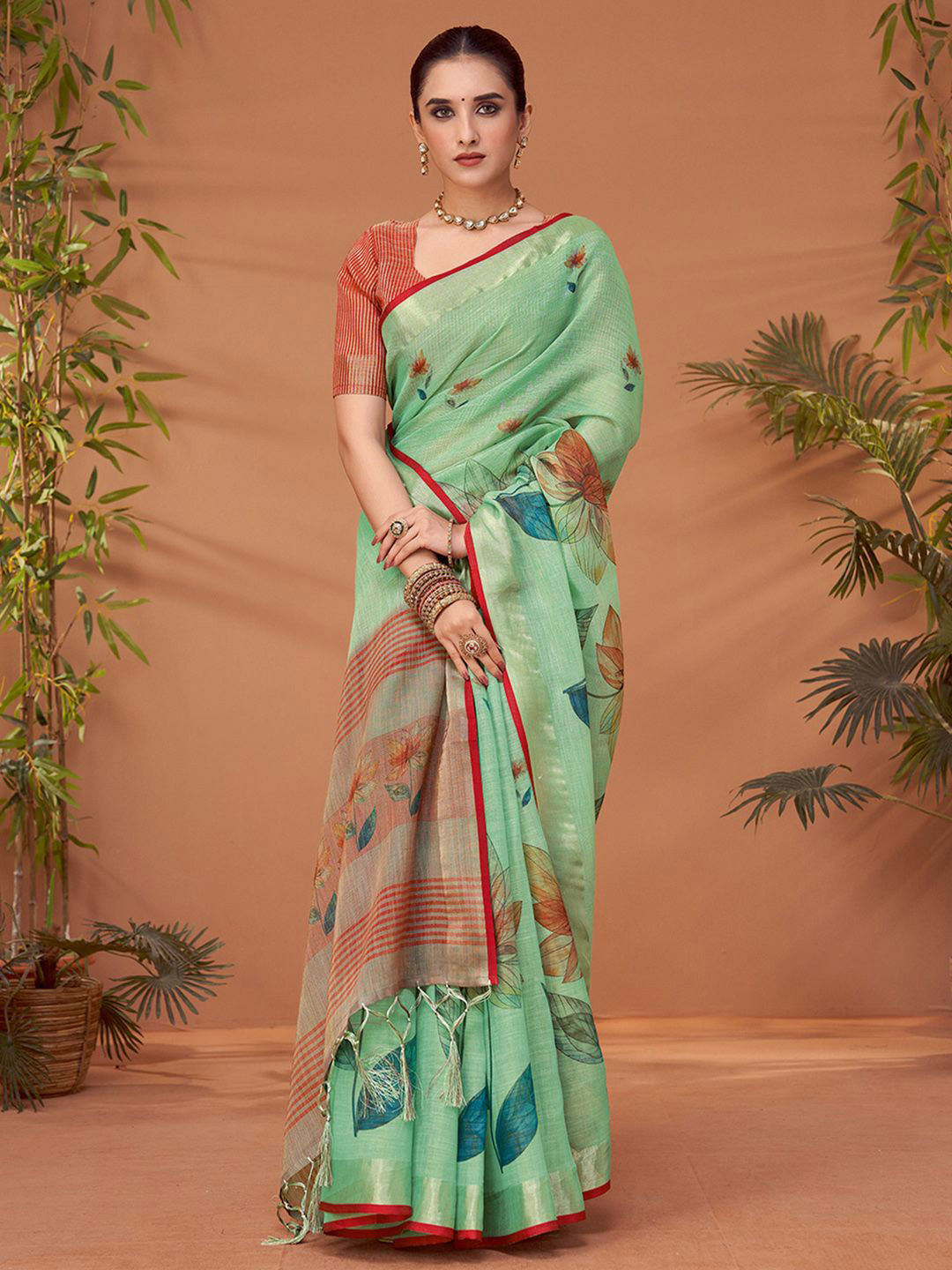 Sangria Floral Printed Block Print Saree With Matching Blouse