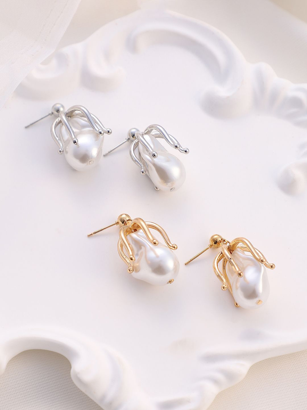 SOHI Set Of 2 Pearls Beaded Contemporary Bud Drop Earrings