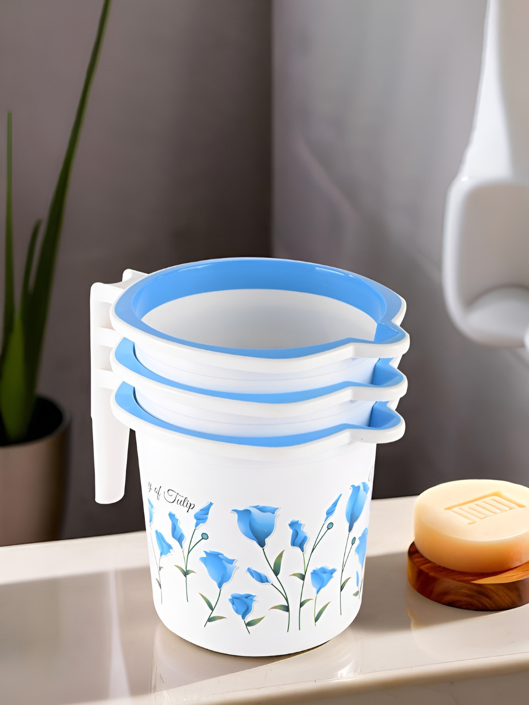 Aura Blue & White Pack of 3 Multi-Functional 1.5 Liter Plastic Mug for Bathroom
