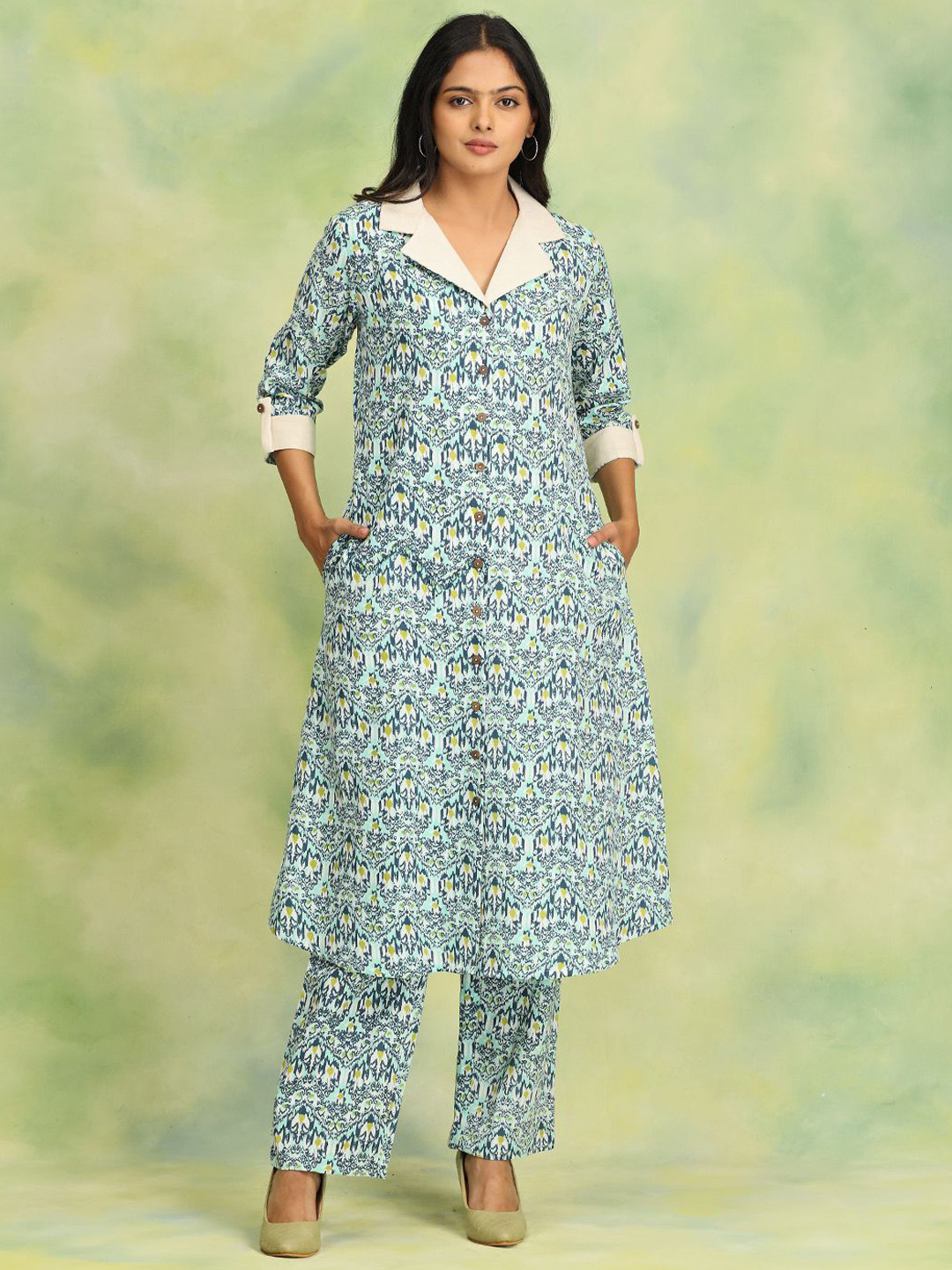 The Woman Store Ikkat Printed Mandarin Collared Tunic With Trousers Co-Ords