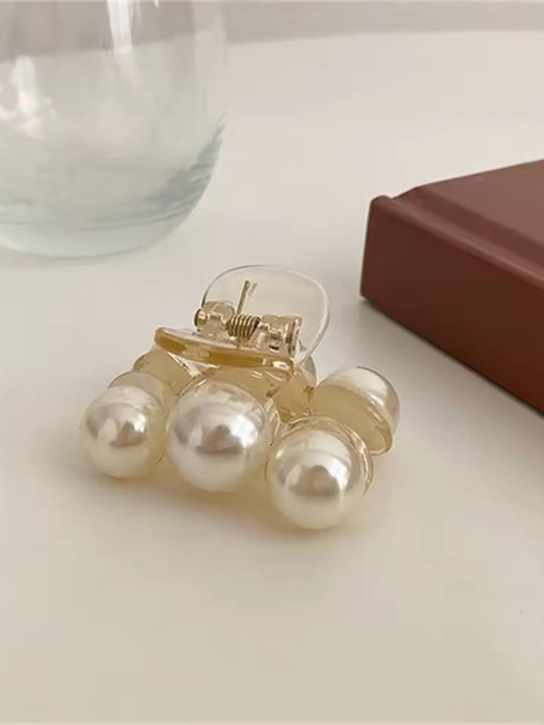 Radhya Accessories Women Pack of 2 Coined Pearl Hair Claws