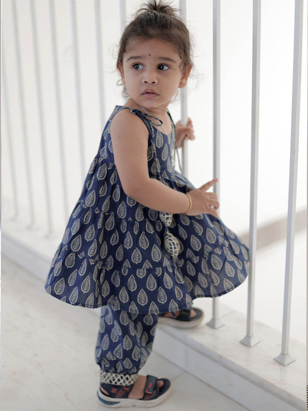 Borncry Girls Ethnic Motifs Printed Kurta with Salwar