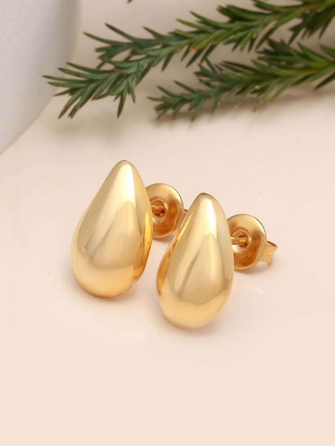 ORO ALMA Mellow Gold-Plated Teardrop Shaped Studs